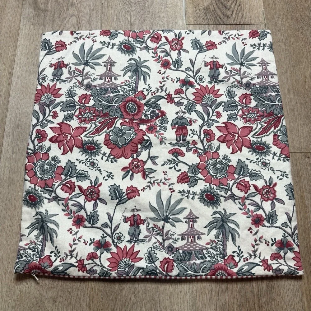 Pottery Barn Georgia Pillow‎ Cover Red floral 20